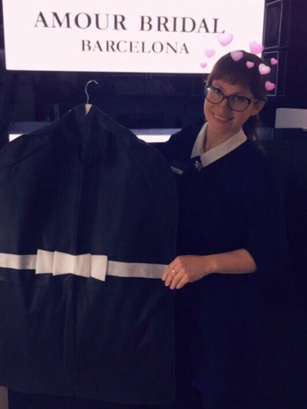 Чехлы для одежды, свадебных платьев текстиля и обуви от компании "Октябрь"